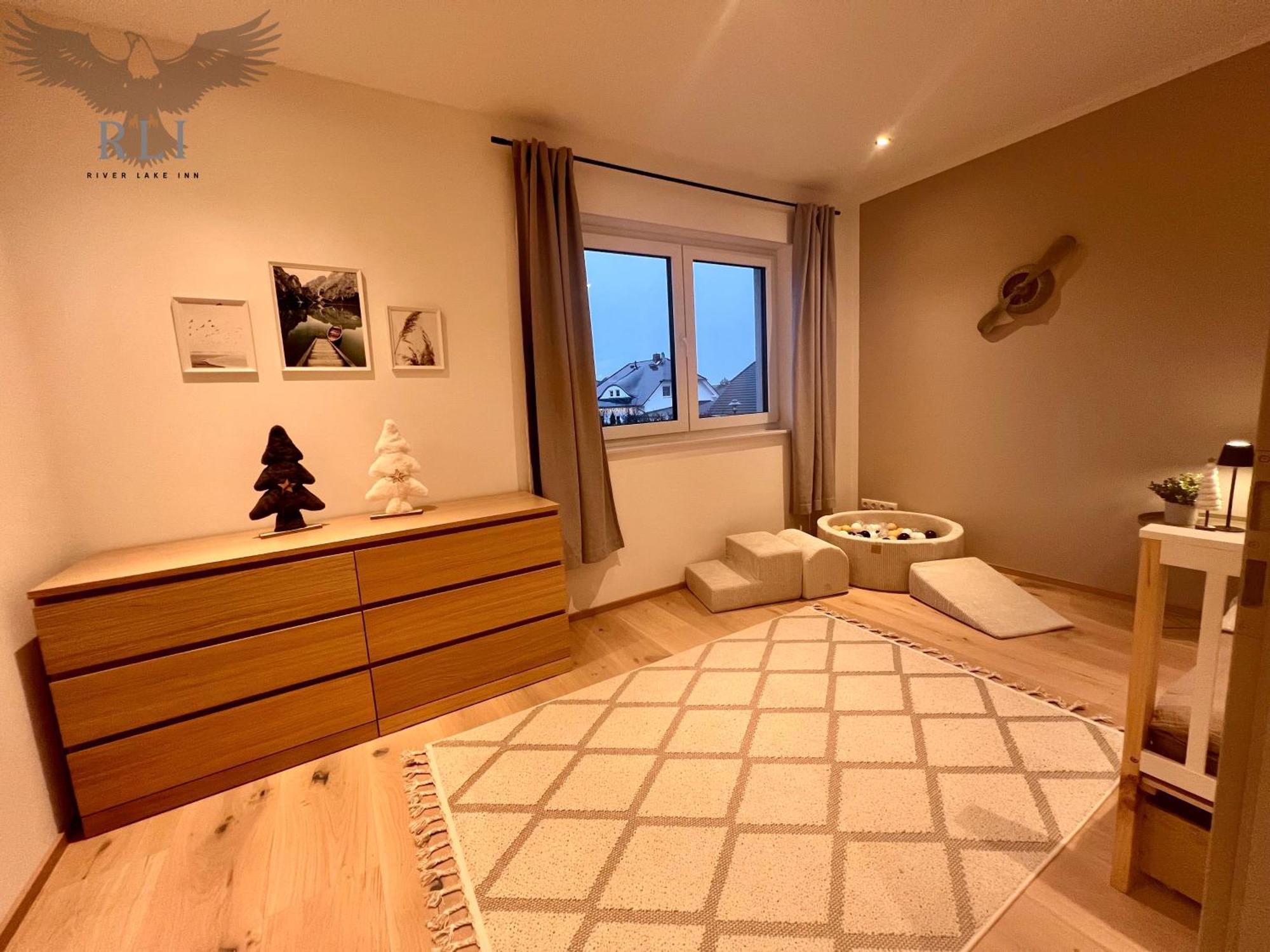 River Lake Inn - Muldestausee Pouch Εξωτερικό φωτογραφία